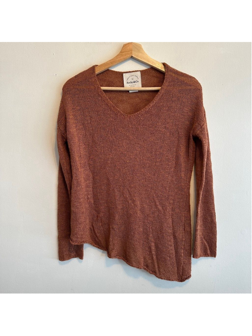 Archy & Co. Brown V-Neck Sweater Women's Size XS